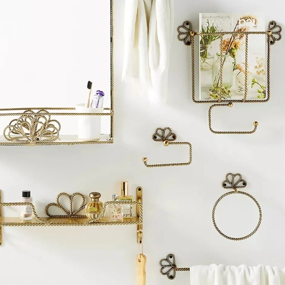NWOT Anthropologie Francis Towel Ring